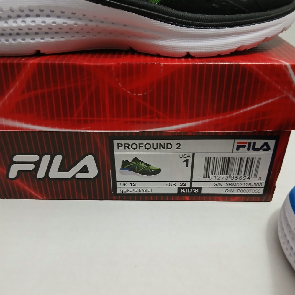 Fila  Kids Sneakers - Black and Green Size 1 - Picture 9 of 10